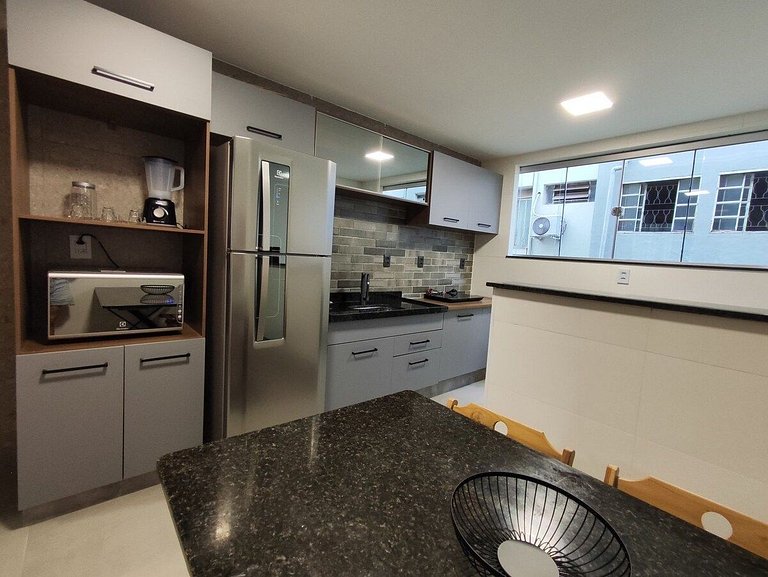 SQ417 Apto Recém-reformado com Ar condicionado 2Q