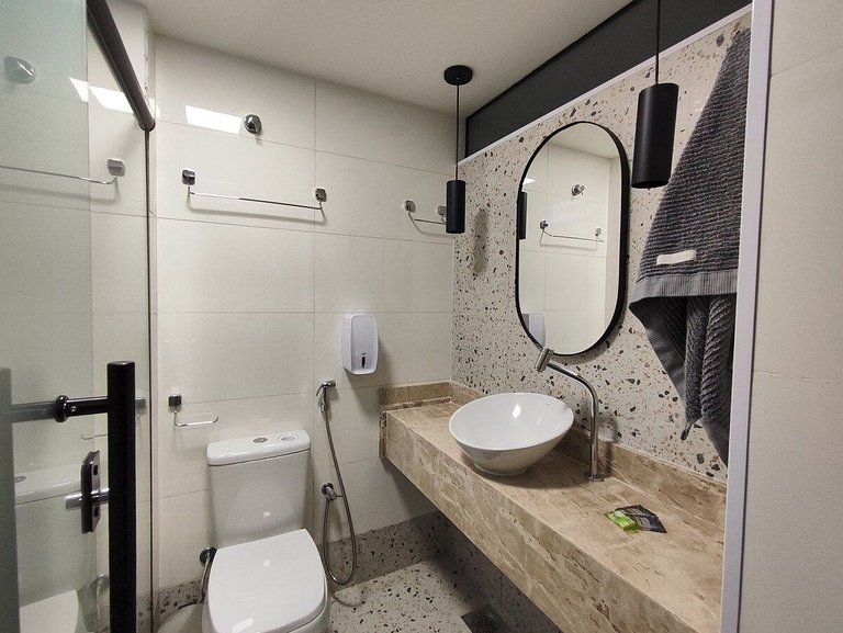 SQ417 Apto Recém-reformado com Ar condicionado 2Q