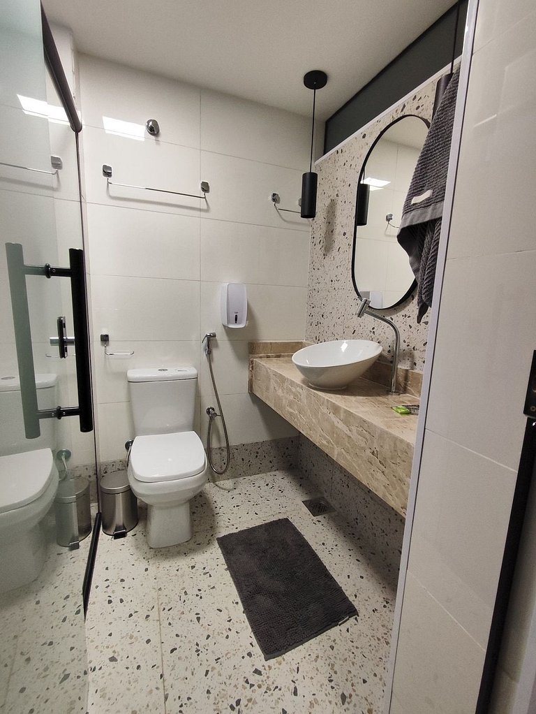 SQ417 Apto Recém-reformado com Ar condicionado 2Q
