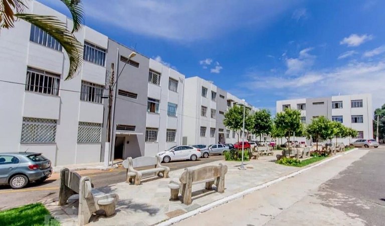 SQ417 Apto Recém-reformado com Ar condicionado 2Q