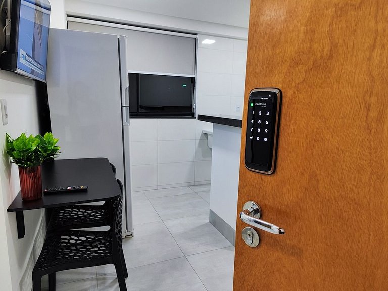 L205 Novo, Completo, Quarto com Ar-condicionado