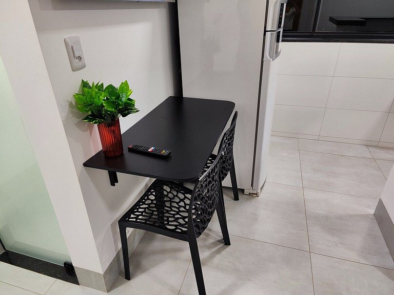 L205 Novo, Completo, Quarto com Ar-condicionado