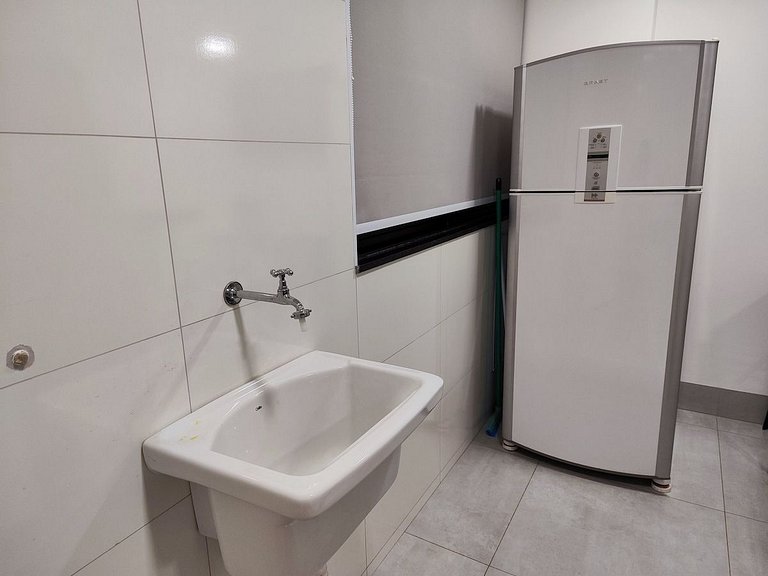 L205 Novo, Completo, Quarto com Ar-condicionado