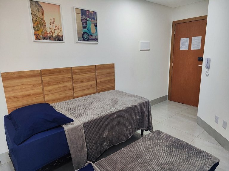 L104 Apto Novo, Recém-construído, Bem Localizado