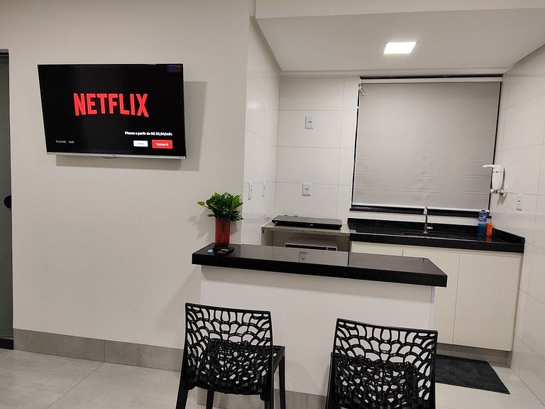 L103 Apto Novo, Completo e em Otima localização