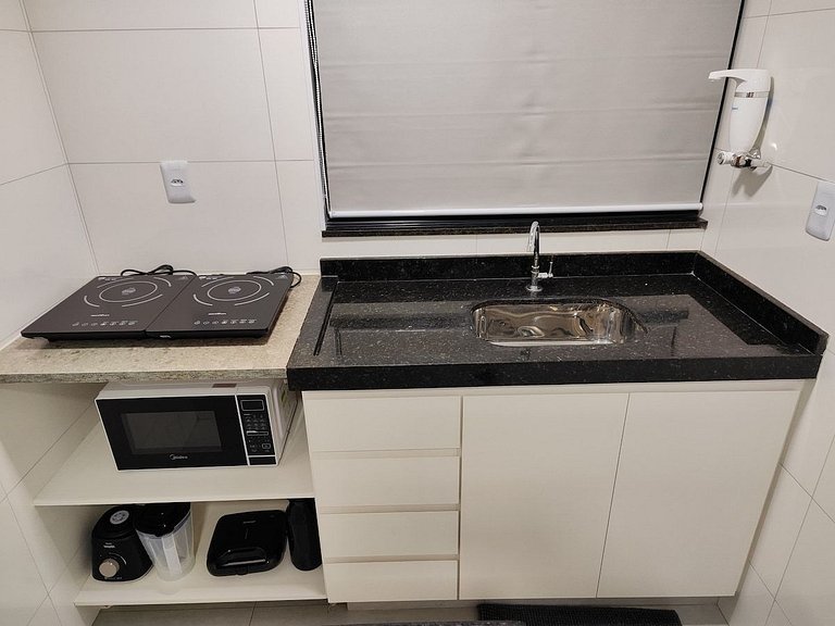 L103 Apto Novo, Completo e em Otima localização